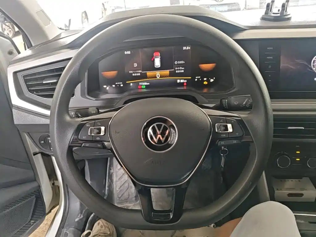 Volkswagen Polo — миниатюра 11