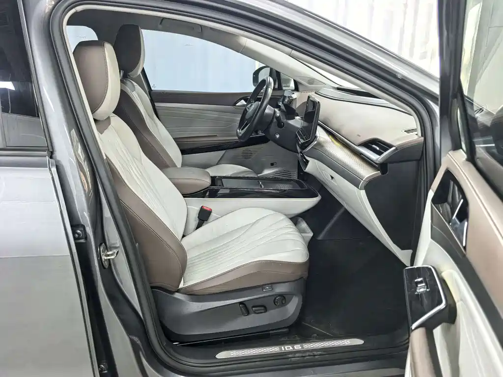 Volkswagen ID.6 X — миниатюра 3