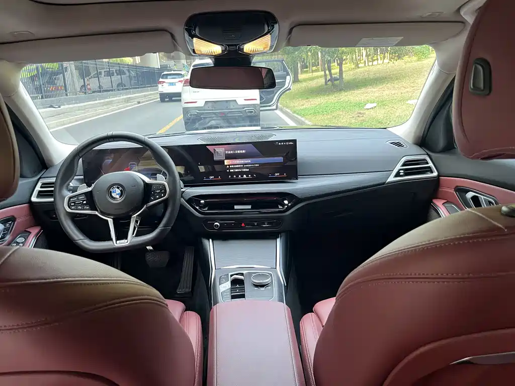 BMW 3 Series — миниатюра 11