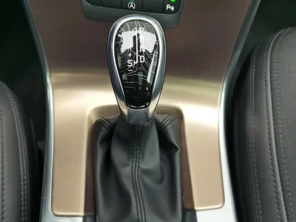 Volvo XC60 — миниатюра 13