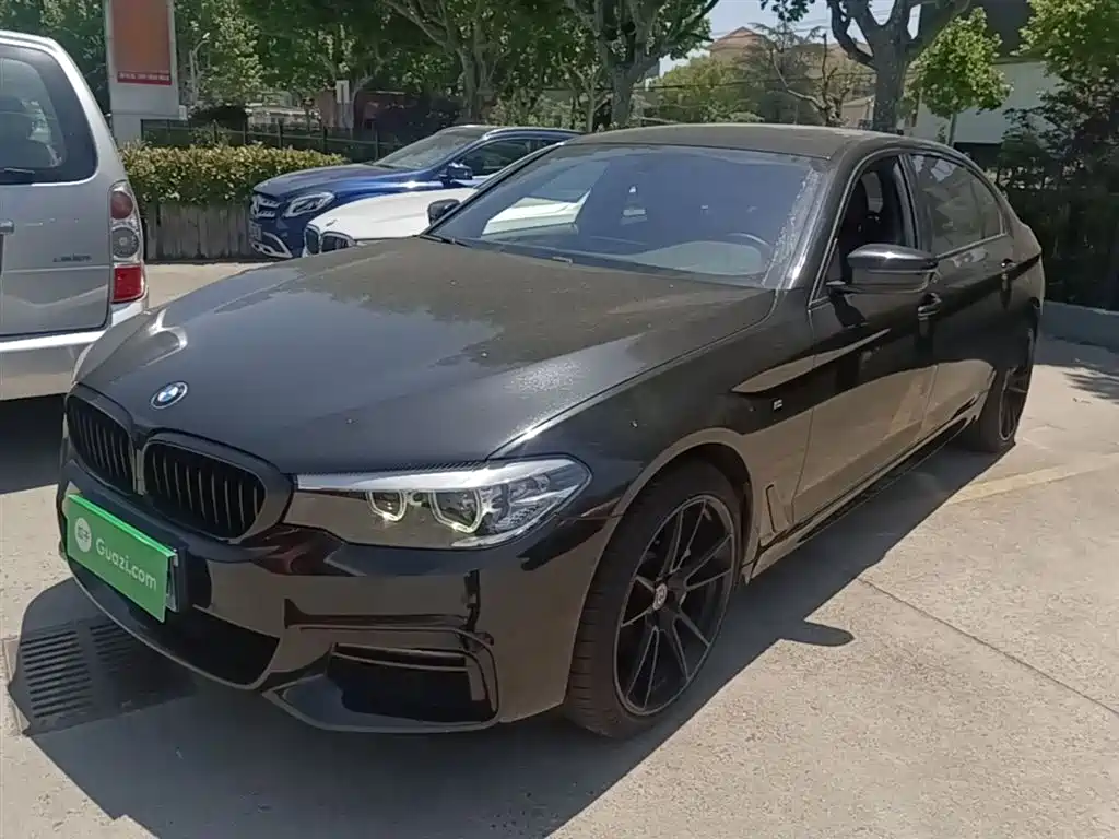BMW 5 Series 2019