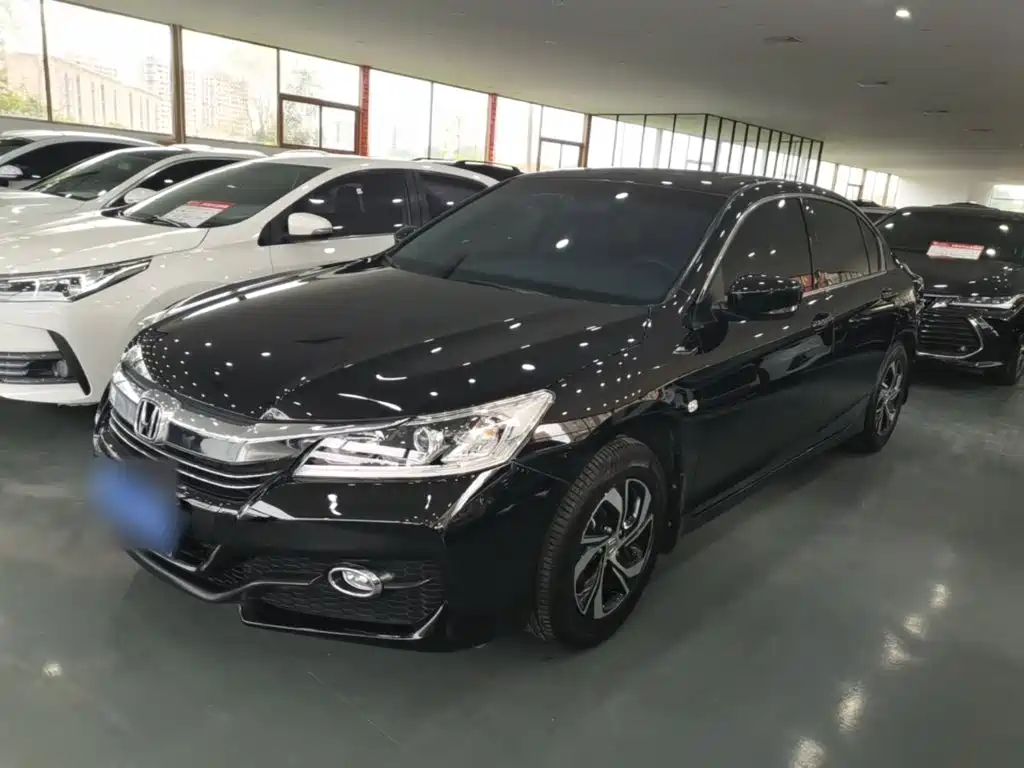 Honda Accord — миниатюра 2