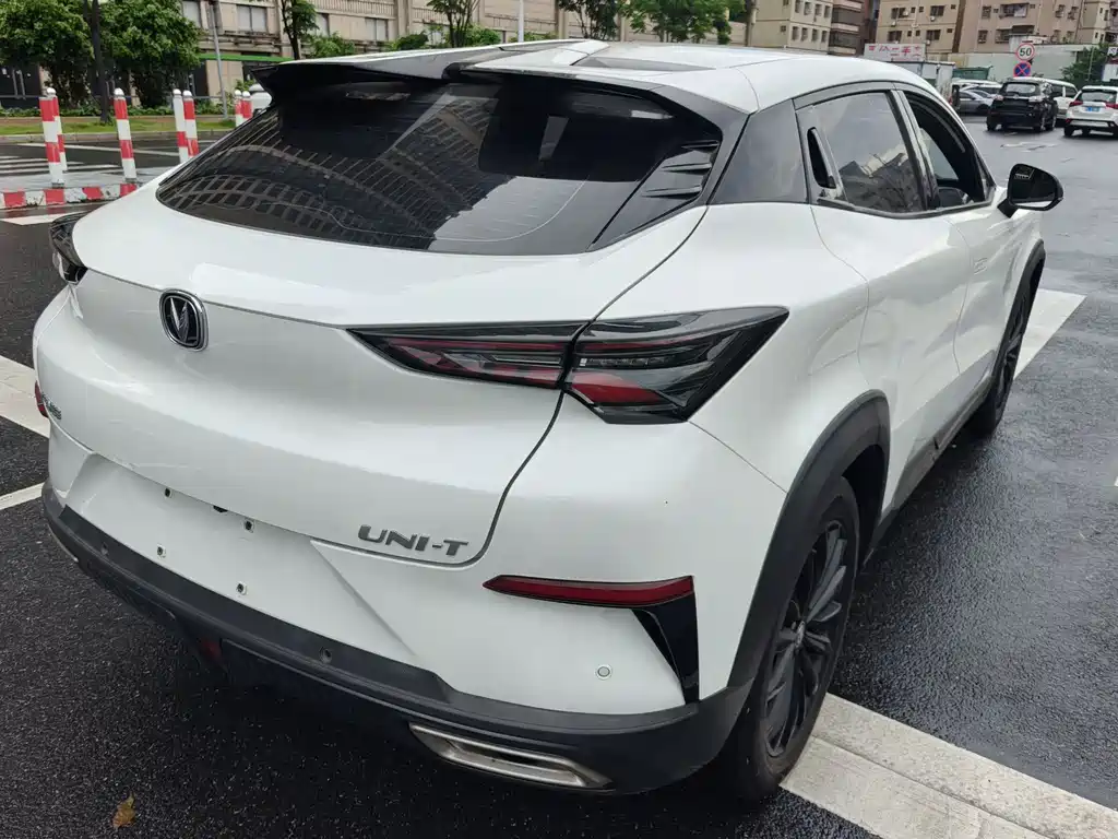 Changan UNI-T 2022 1.5T