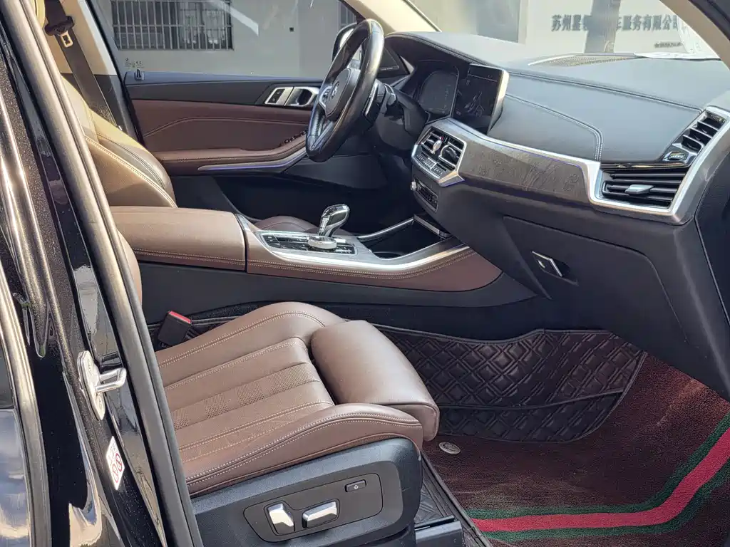 BMW X5 (Import) — миниатюра 7