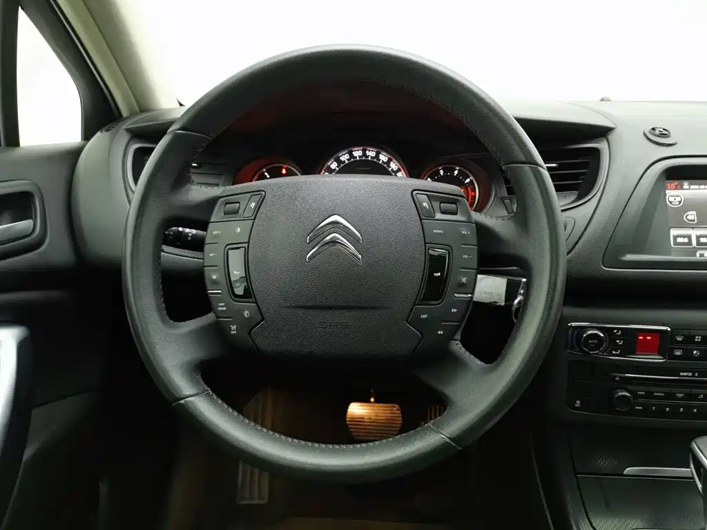 Citroen C5 — миниатюра 11