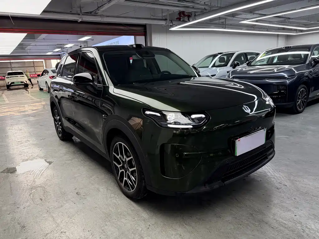 Leapmotor Leapmotor A10 — миниатюра 3