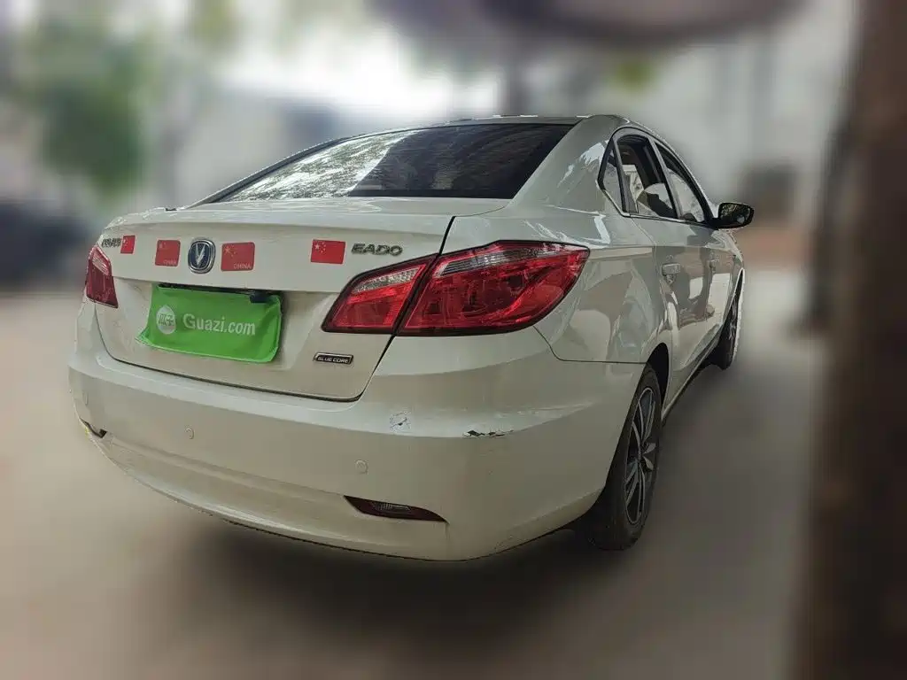 Changan Eado — миниатюра 6