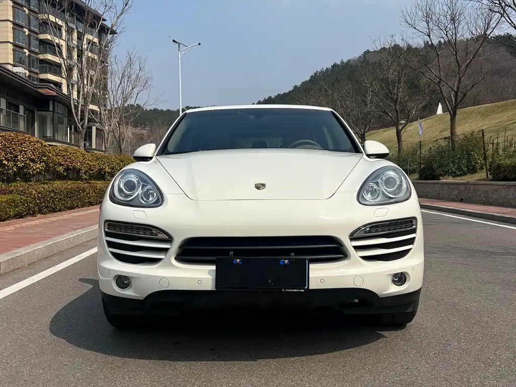 Porsche Cayenne 2012