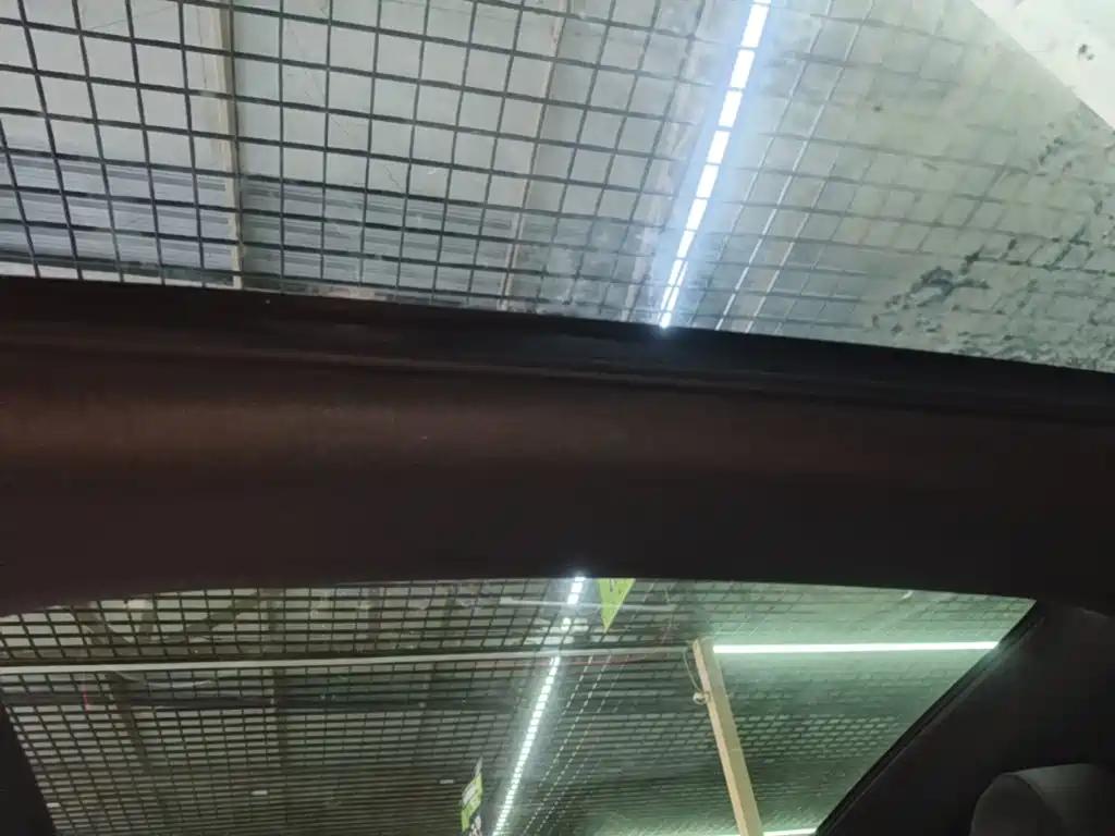 Mercedes-Benz GLB — миниатюра 18