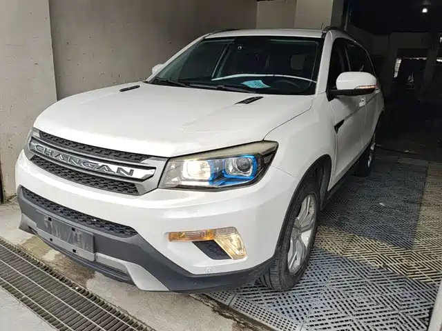 2015 Changan CS75