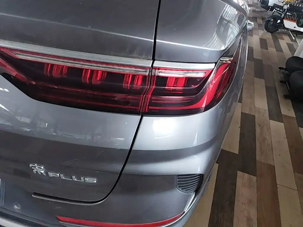 BYD PLUS New Energy — миниатюра 8