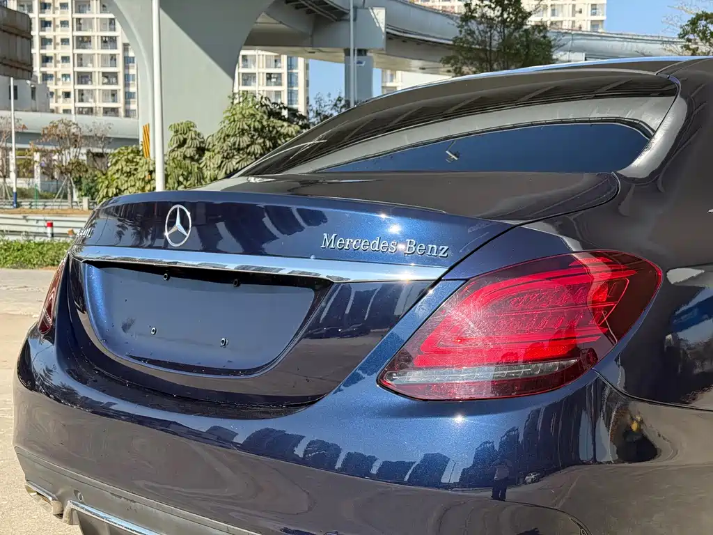 MERCEDES-BENZ C CLASS