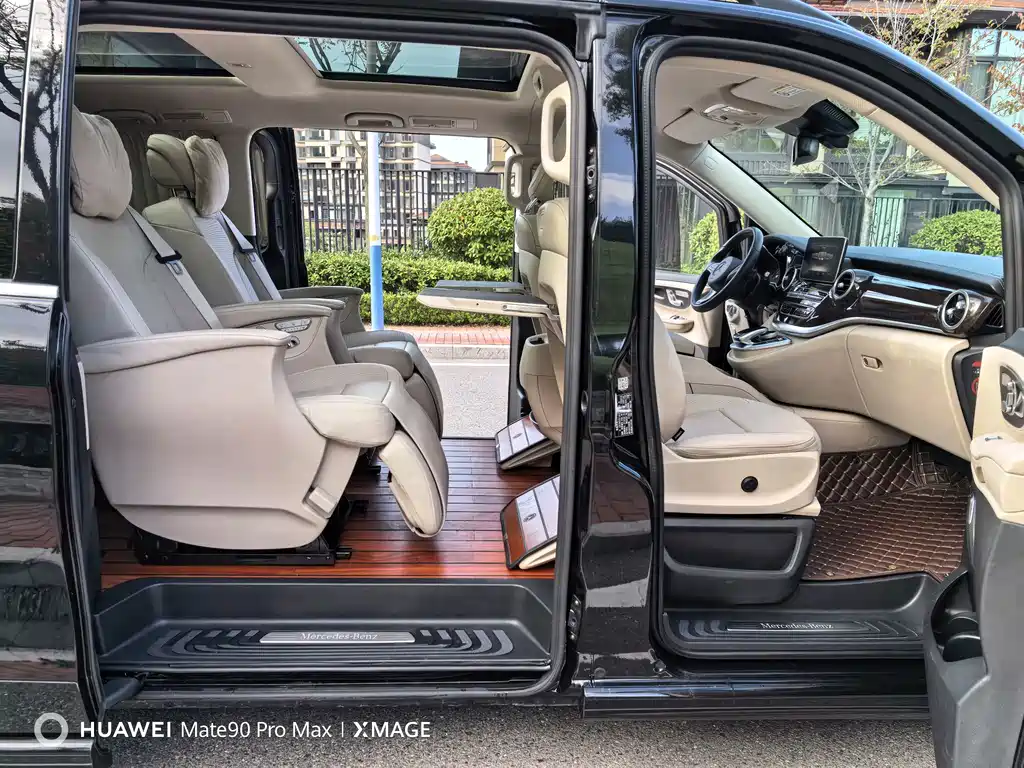 Mercedes-Benz V-Class — миниатюра 15