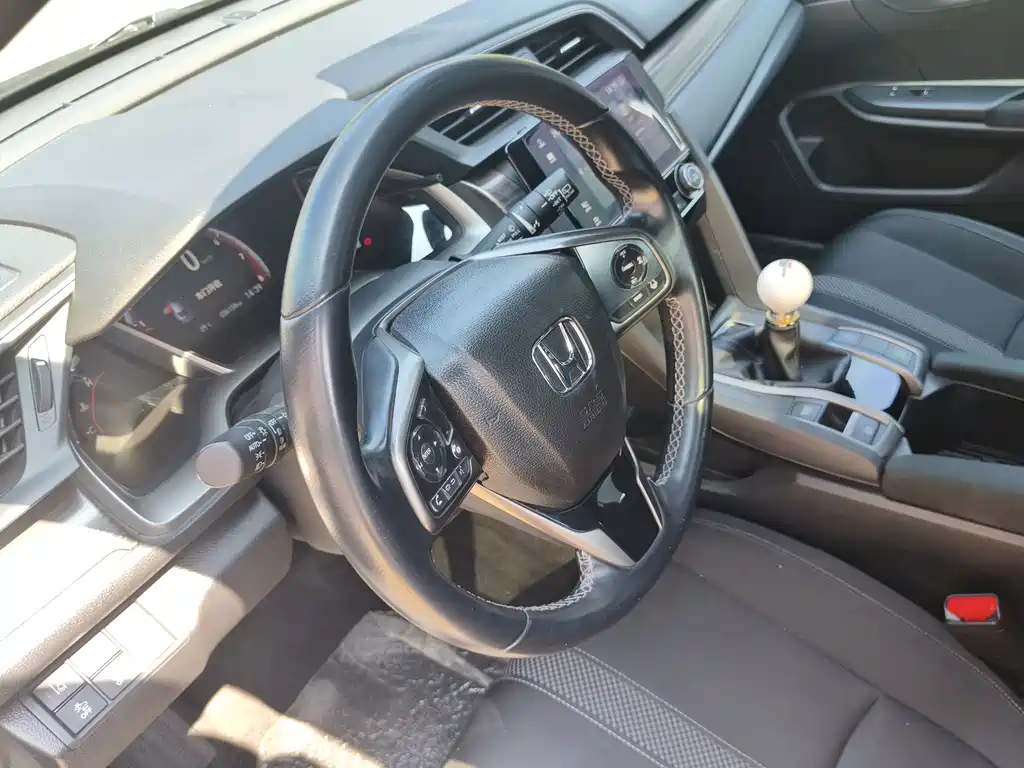 Honda Civic — миниатюра 14