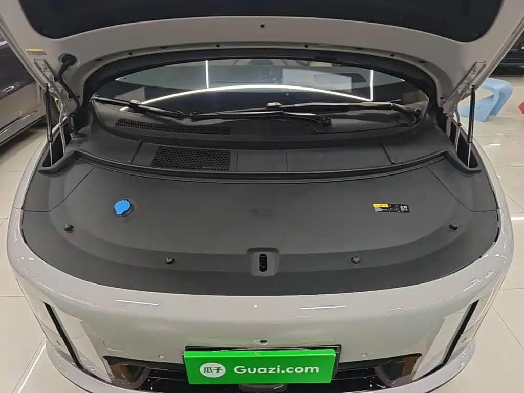 Li Auto Li i8 — миниатюра 20
