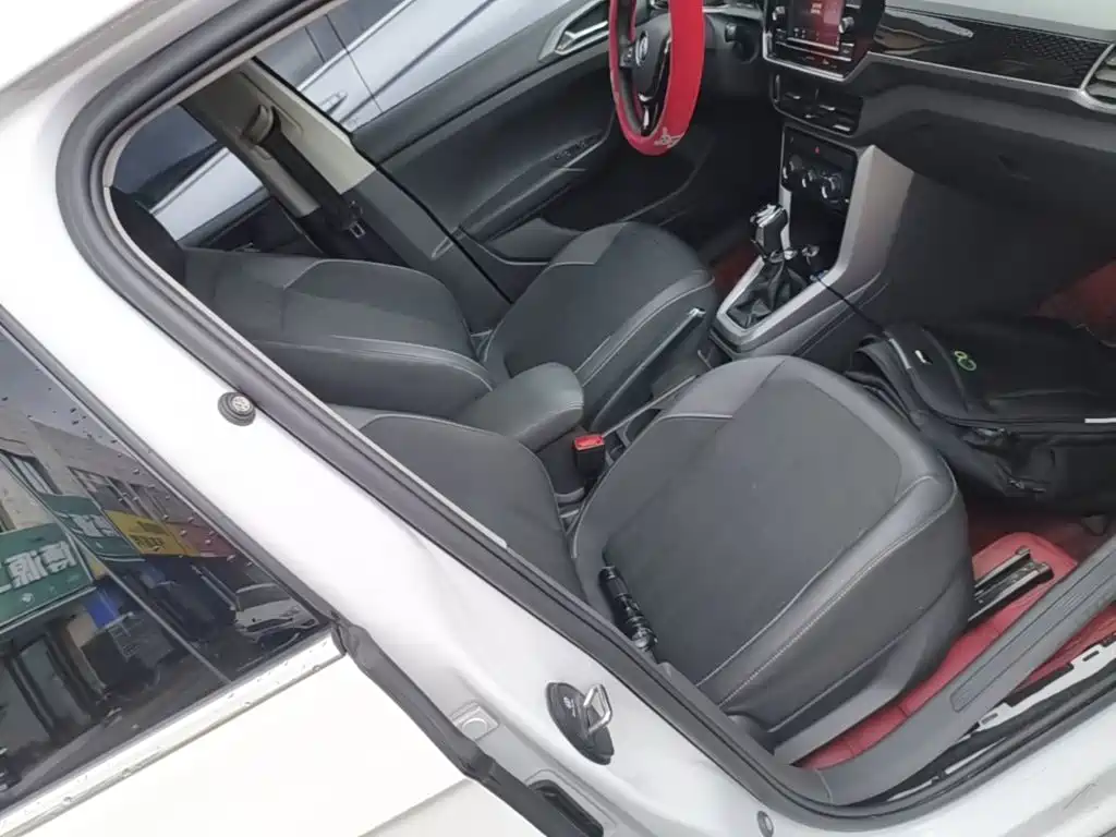 Volkswagen T-Cross — миниатюра 25