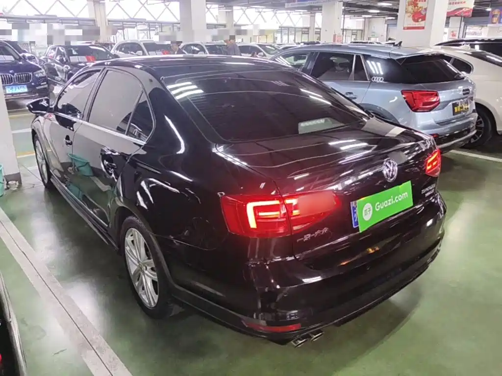 Volkswagen Sagitar — миниатюра 5