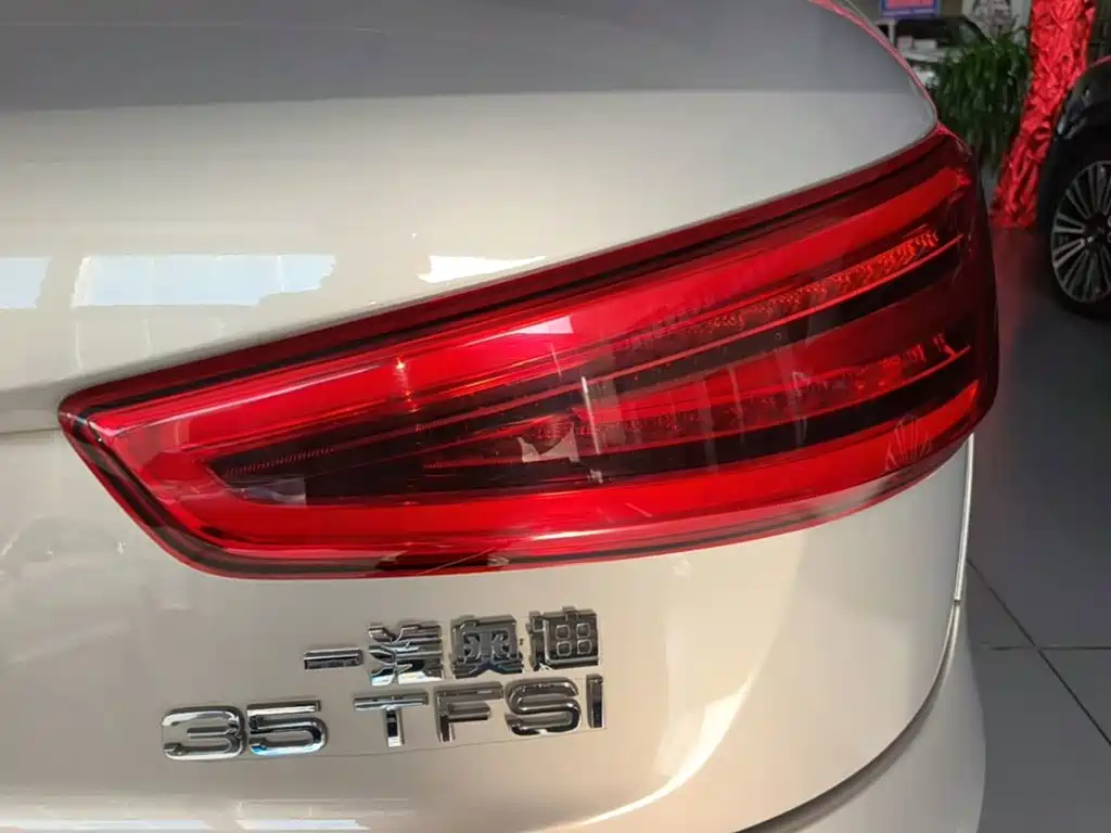 Audi Q3 — миниатюра 8