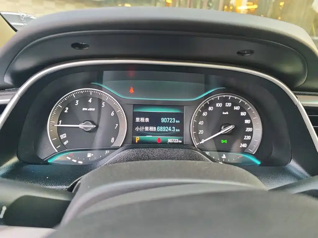 Buick Excelle — миниатюра 8