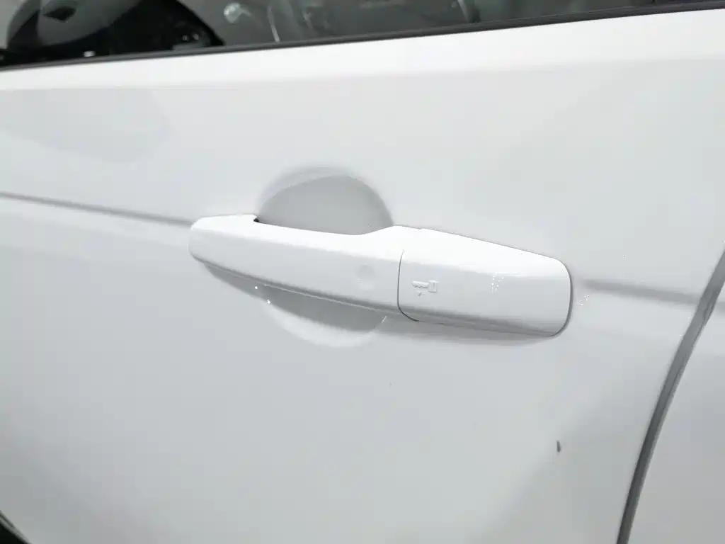 Land Rover Discovery Sport — миниатюра 18