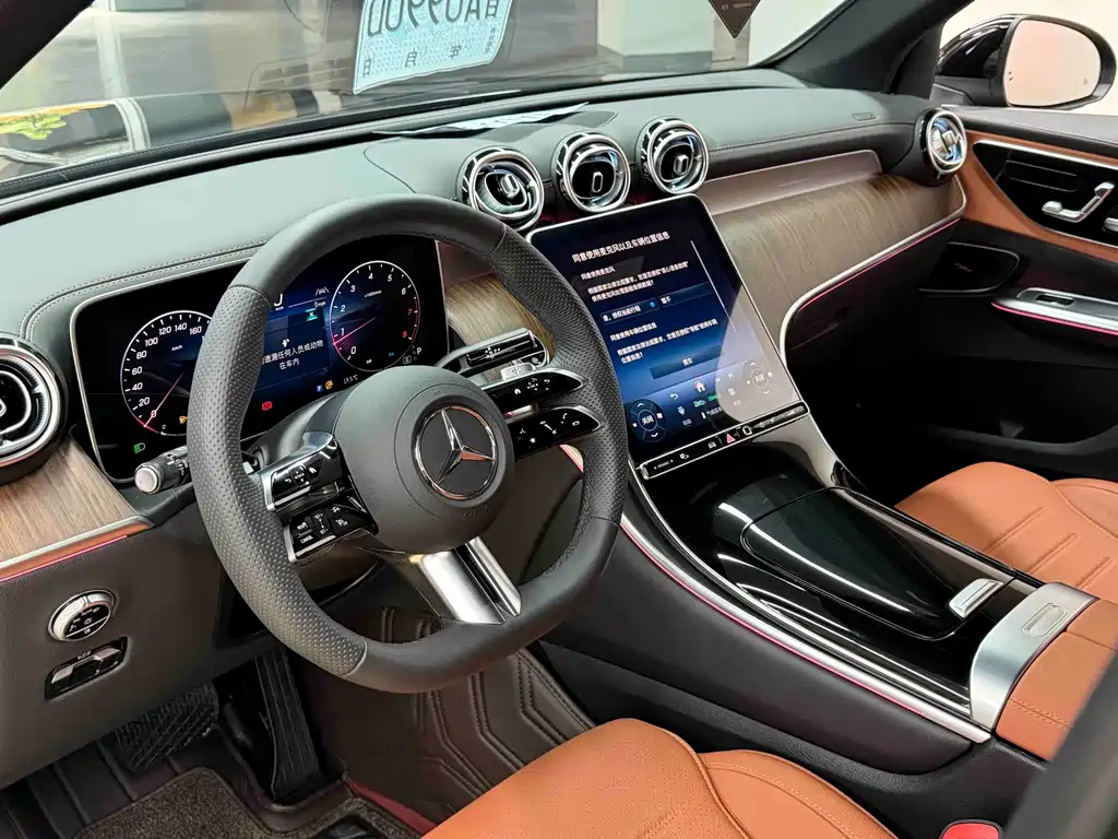 Mercedes-Benz GLC — миниатюра 11