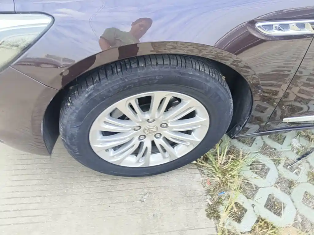 Buick LaCrosse — миниатюра 23