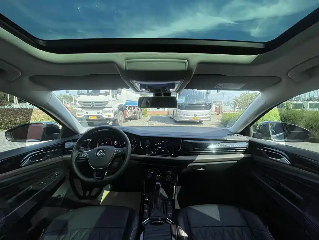 Volkswagen Passat — миниатюра 15