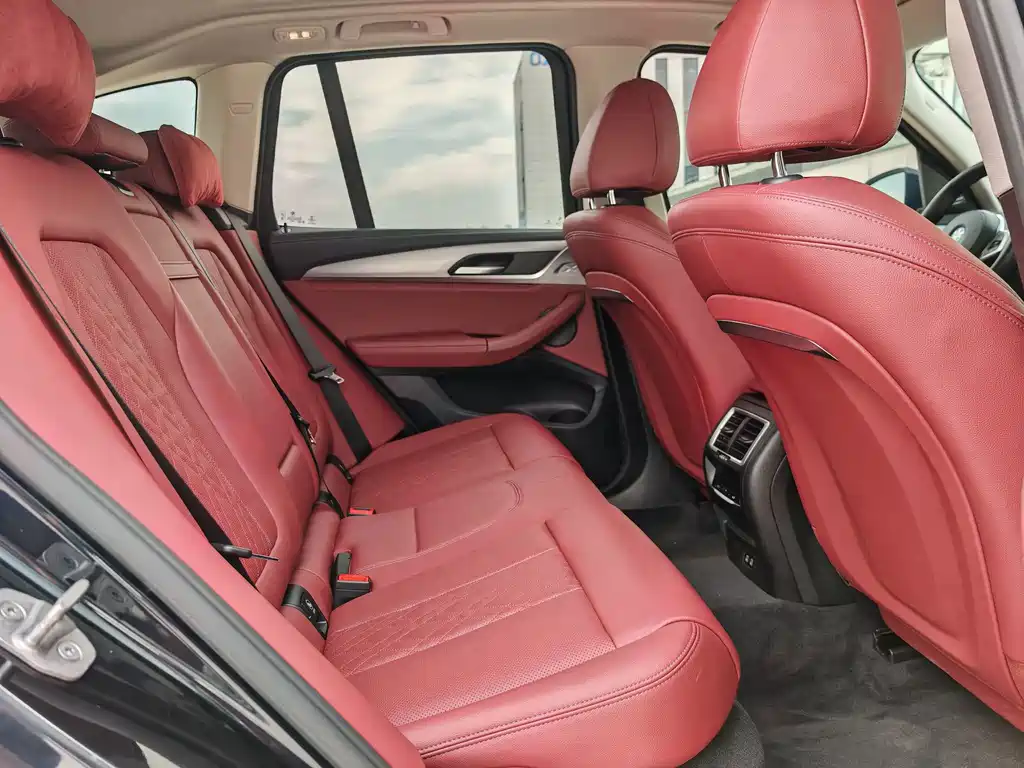 BMW iX3 — миниатюра 20