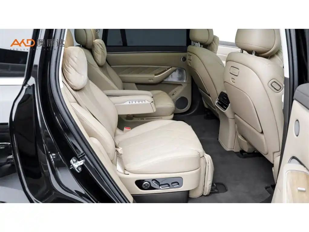 AITO AITO M8 — миниатюра 8