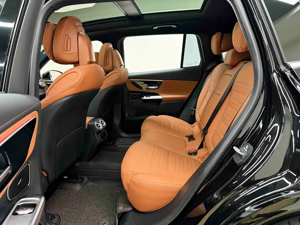 Mercedes-Benz GLC — миниатюра 15