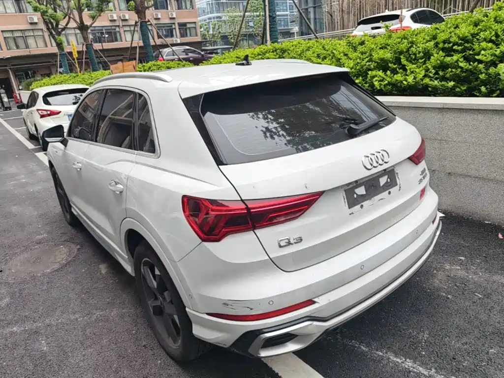 Audi Q3 — миниатюра 5