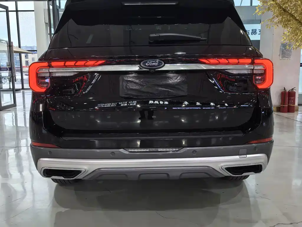 Ford Explorer — миниатюра 20