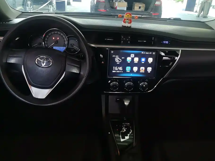 Toyota Corolla — миниатюра 12