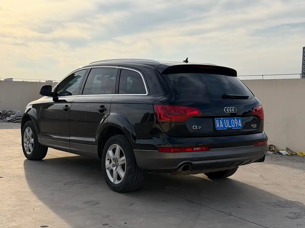Audi Q7 2014 35 TFSI
