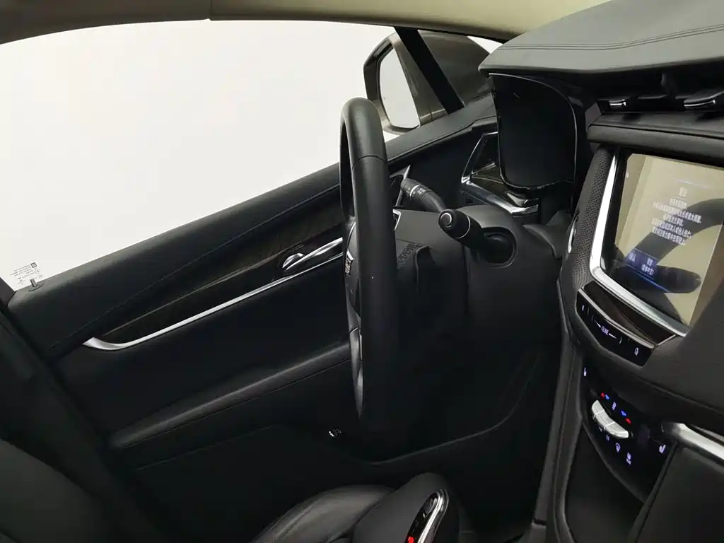 Cadillac XT5 — миниатюра 22