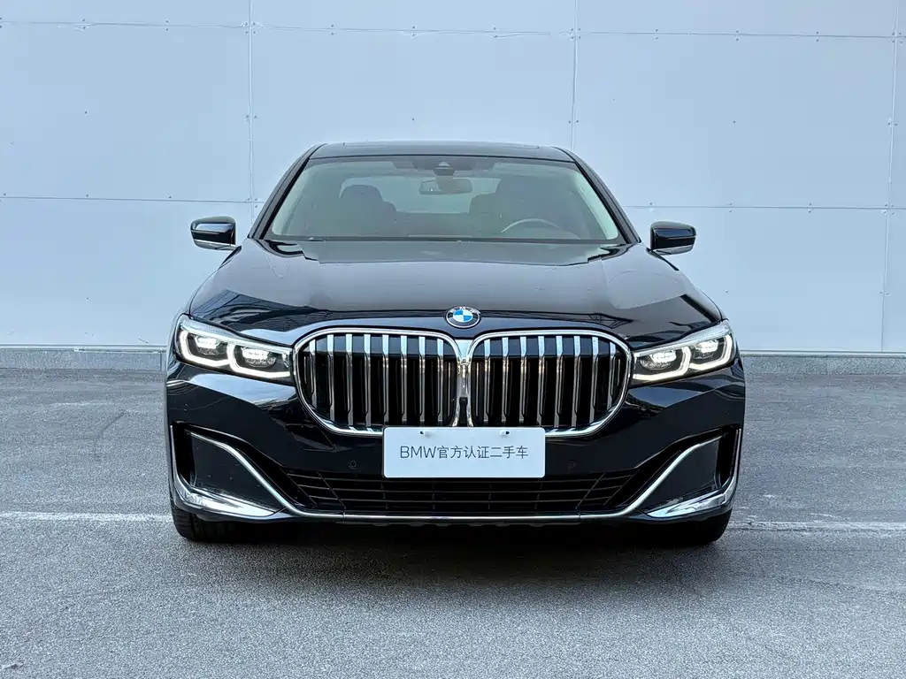 BMW 7 Series — миниатюра 2