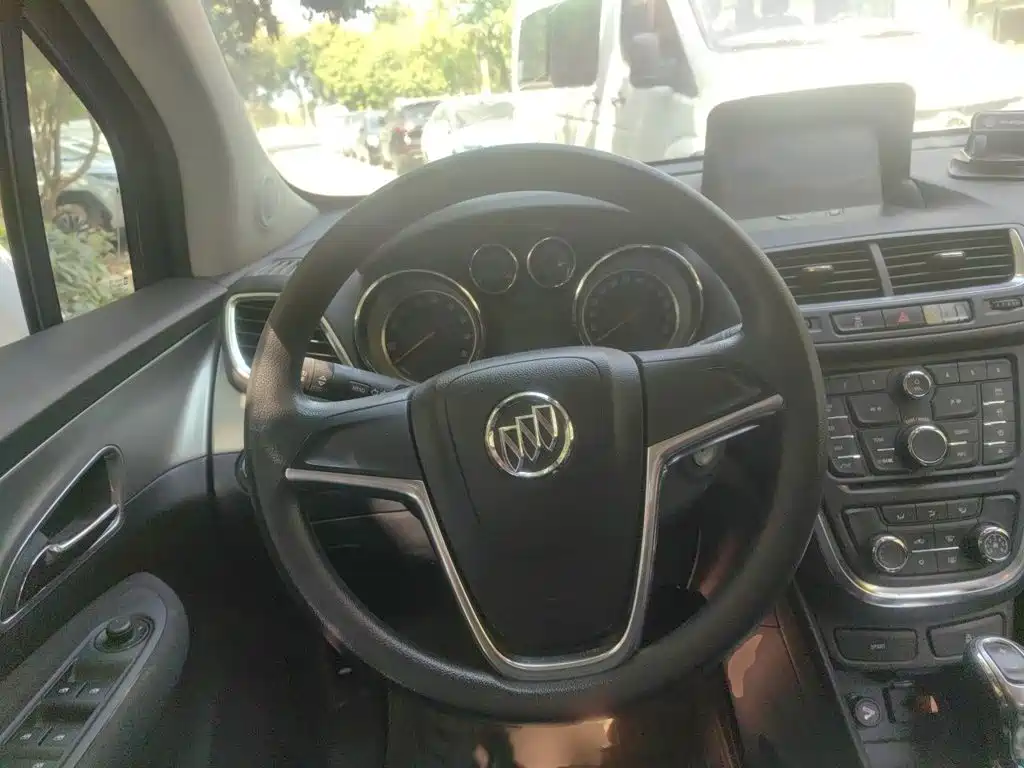 Buick Encore — миниатюра 3