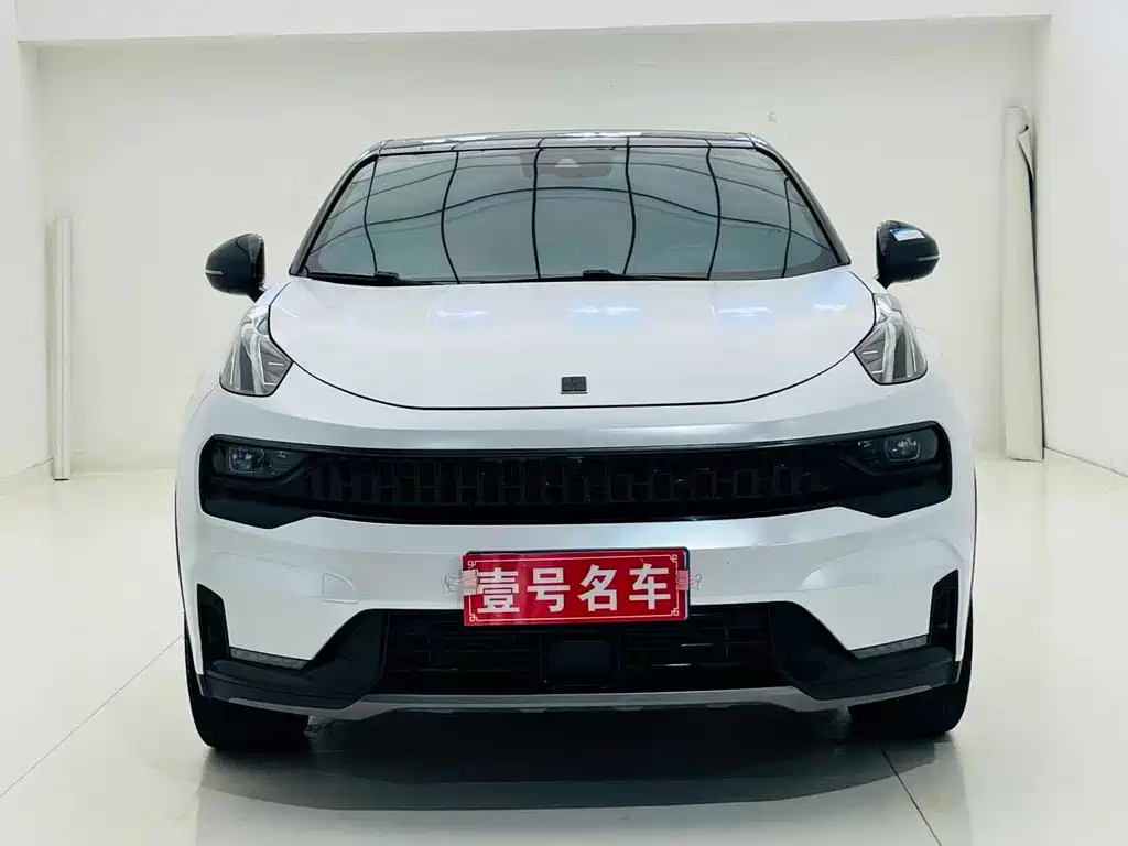Lynk & Co 05 — миниатюра 2