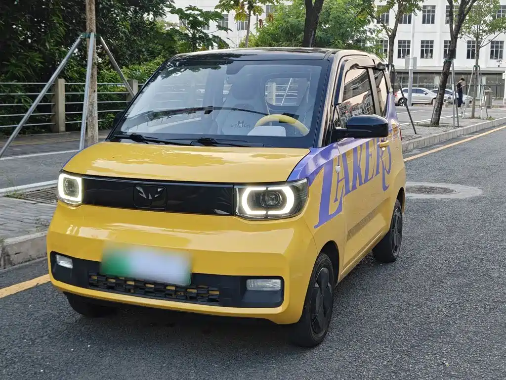 Wuling MINIEV