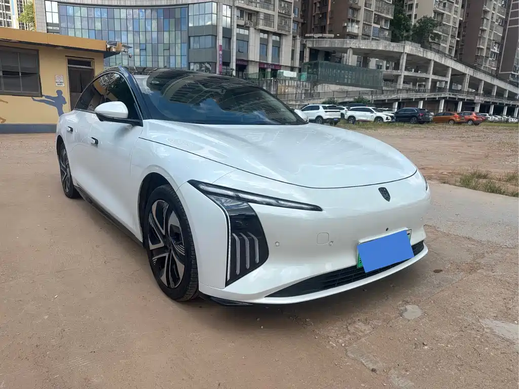 Fengxing Xinghai S7 — миниатюра 3