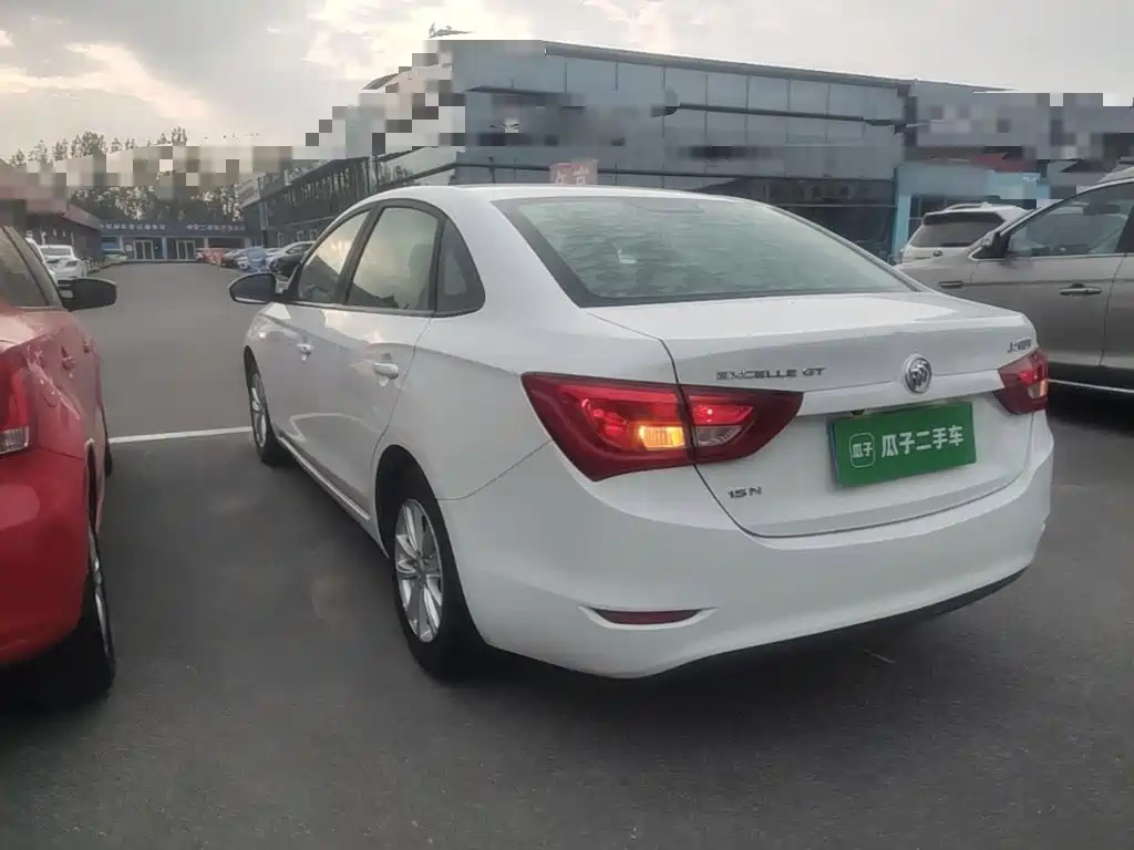 Buick Excelle — миниатюра 5