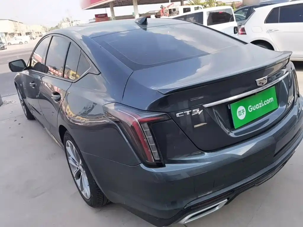 Cadillac CT5 — миниатюра 5