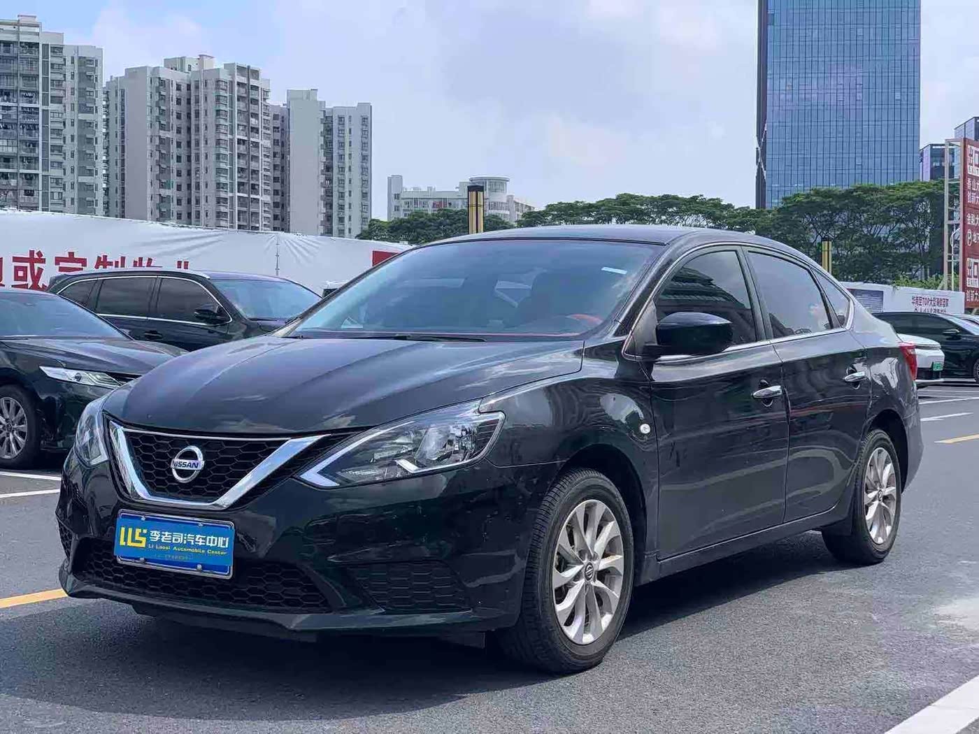 Nissan Sylphy 1.6 л 2022 г. Чёрный, пробег 27000 км