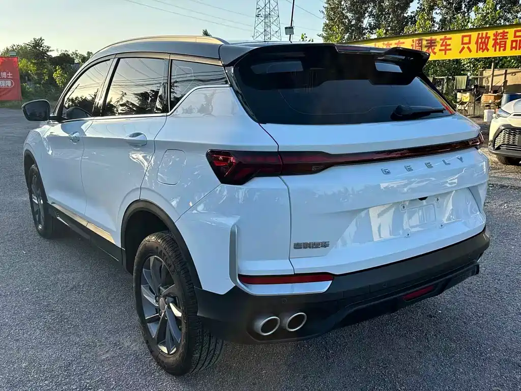 Geely Binyue - фото 3