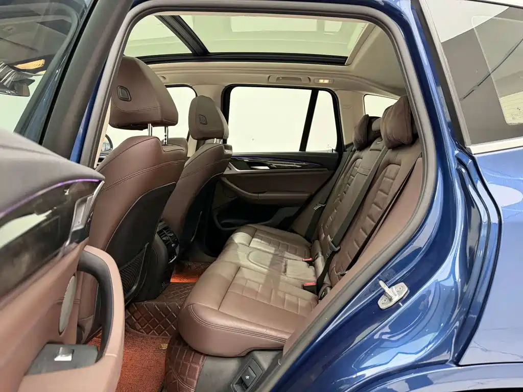 BMW X3 — миниатюра 19