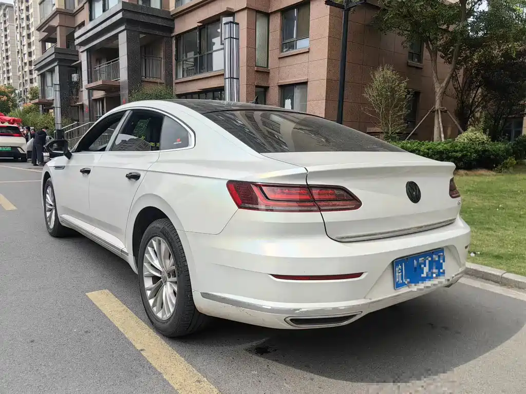 Volkswagen CC — миниатюра 7