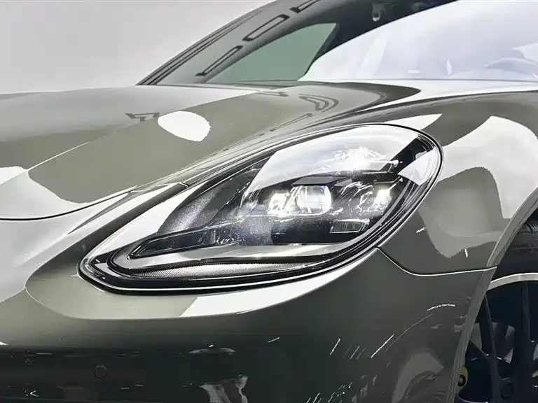Porsche Panamera — миниатюра 7