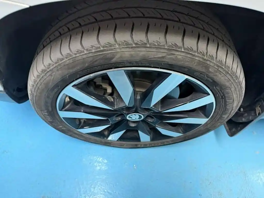Skoda Karoq — миниатюра 25