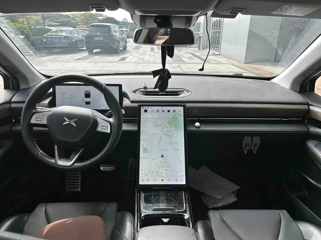 XPeng P5 — миниатюра 8