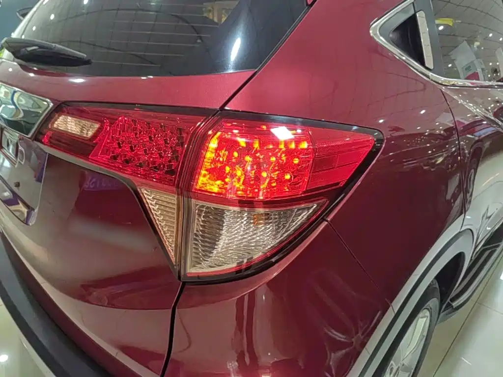 Honda Vezel — миниатюра 8